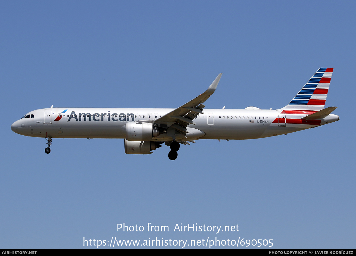 Aircraft Photo of N434AN | Airbus A321-253NX | American Airlines | AirHistory.net #690505