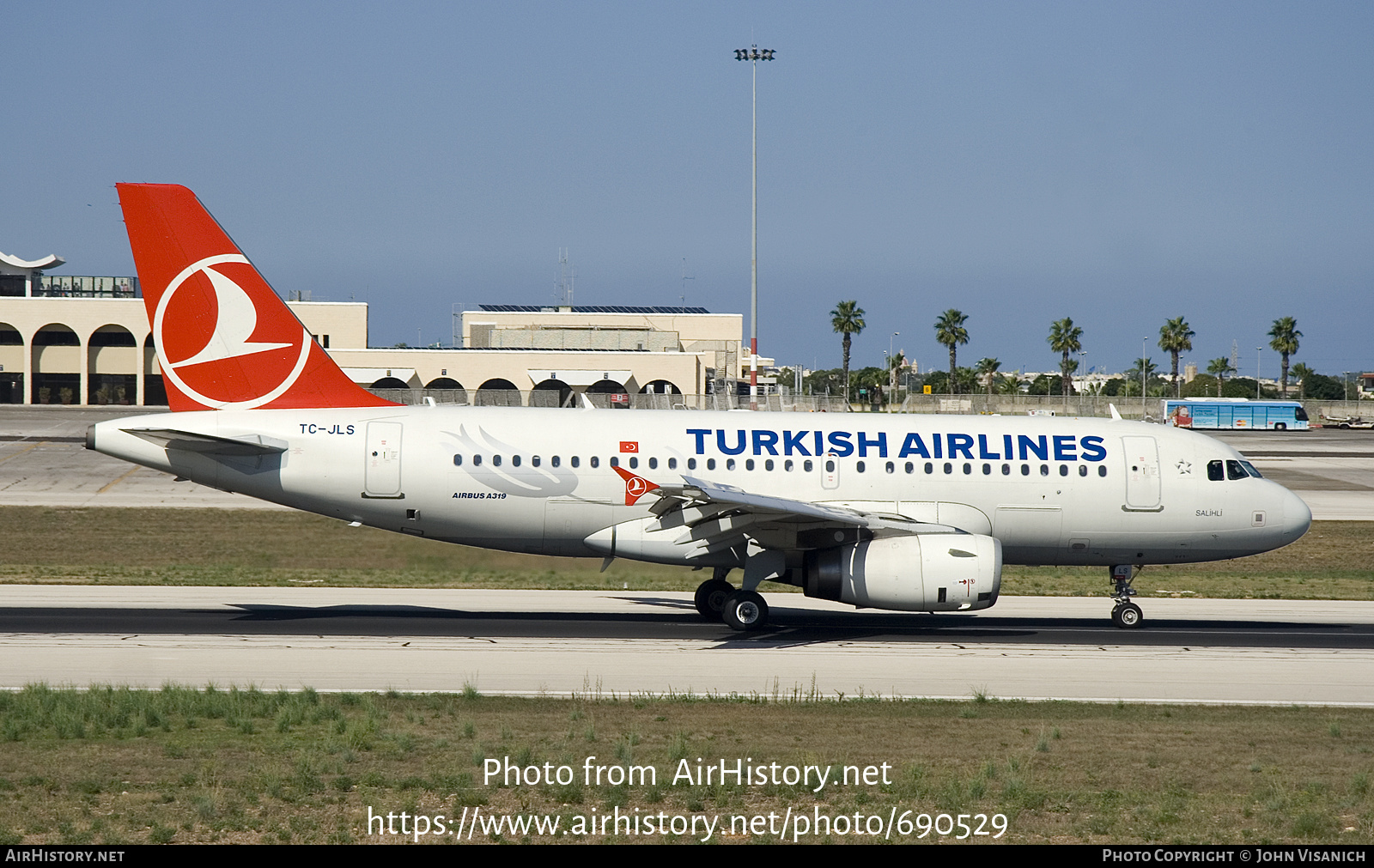 Aircraft Photo of TC-JLS | Airbus A319-132 | Turkish Airlines | AirHistory.net #690529