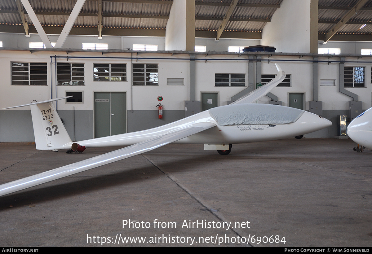 Aircraft Photo of 8232 | Schempp-Hirth Duo Discus XL | Brazil - Air Force | AirHistory.net #690684