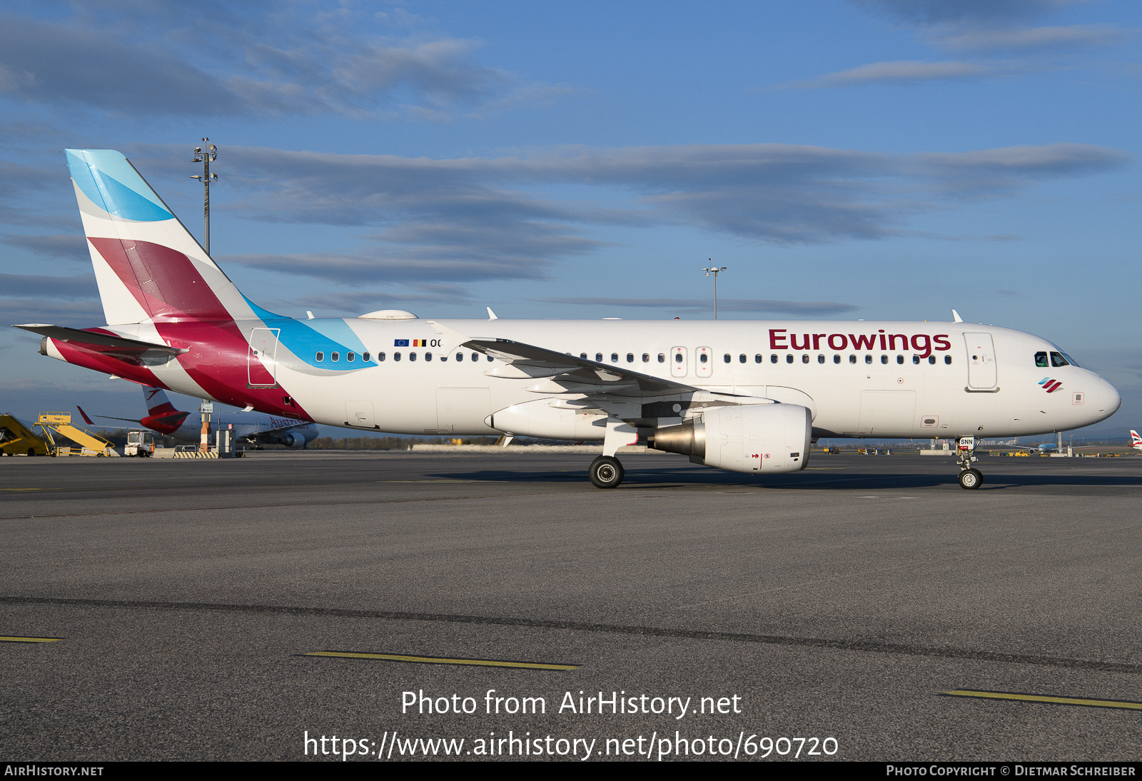 Aircraft Photo of OO-SNN | Airbus A320-214 | Eurowings | AirHistory.net #690720