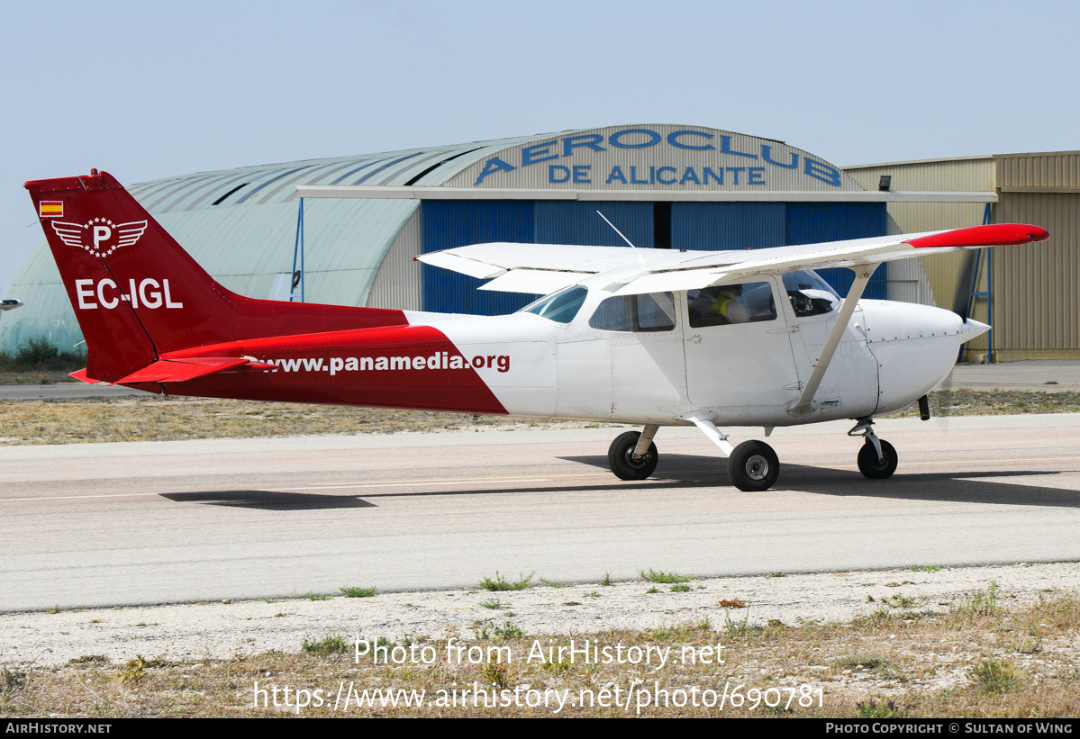 Aircraft Photo of EC-IGL | Cessna 172N Skyhawk | Panamedia International Flight School | AirHistory.net #690781