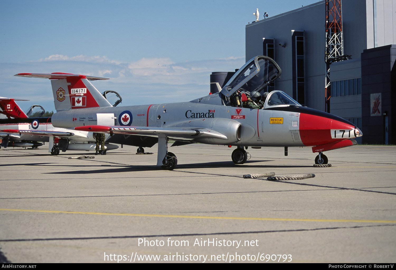 Aircraft Photo of 114171 | Canadair CT-114 Tutor (CL-41A) | Canada - Air Force | AirHistory.net #690793