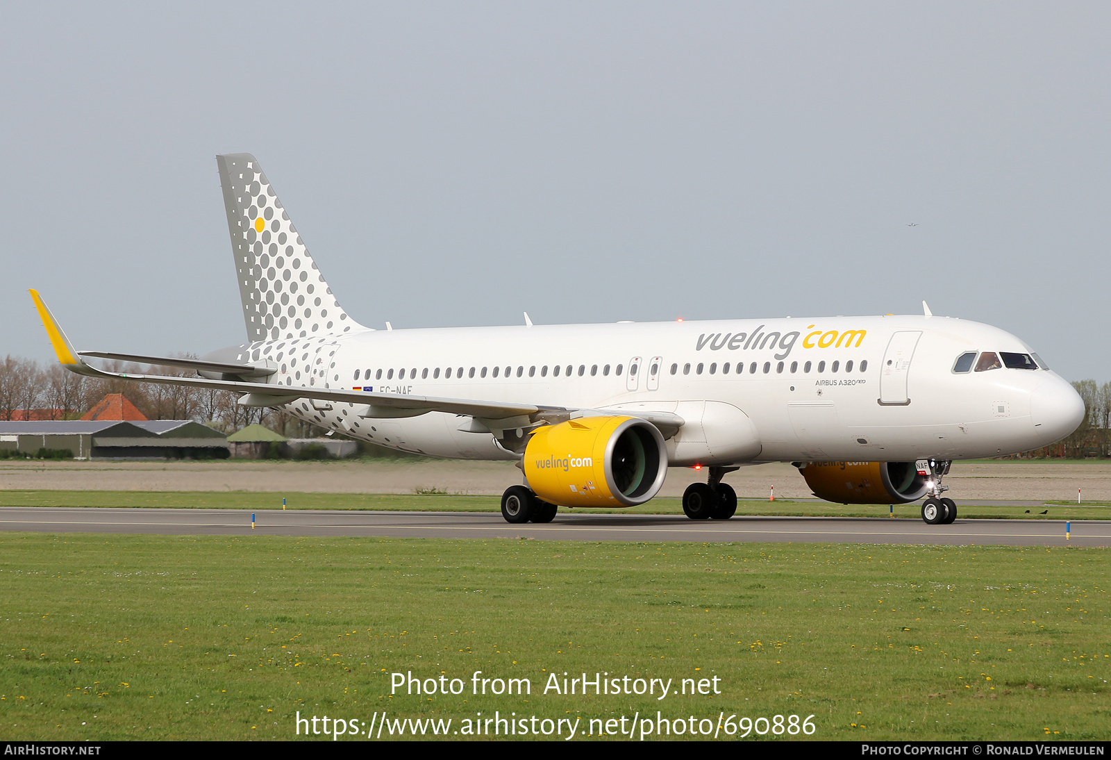 Aircraft Photo of EC-NAF | Airbus A320-271N | Vueling Airlines | AirHistory.net #690886