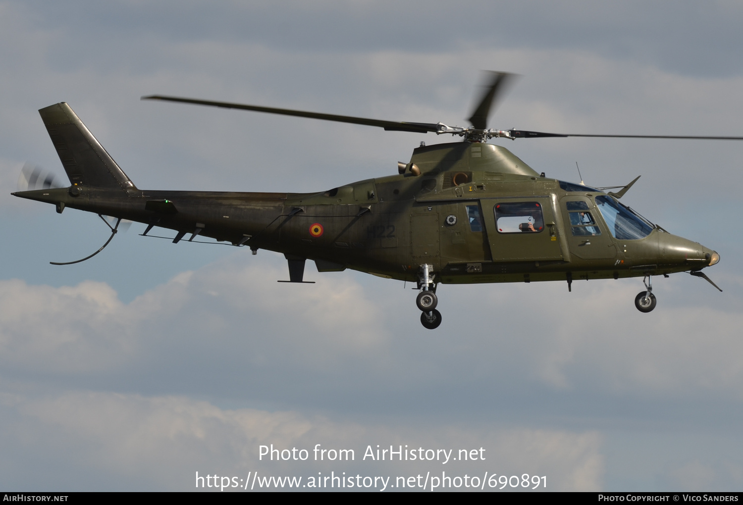 Aircraft Photo of H22 | Agusta A-109HO (A-109BA) | Belgium - Army | AirHistory.net #690891