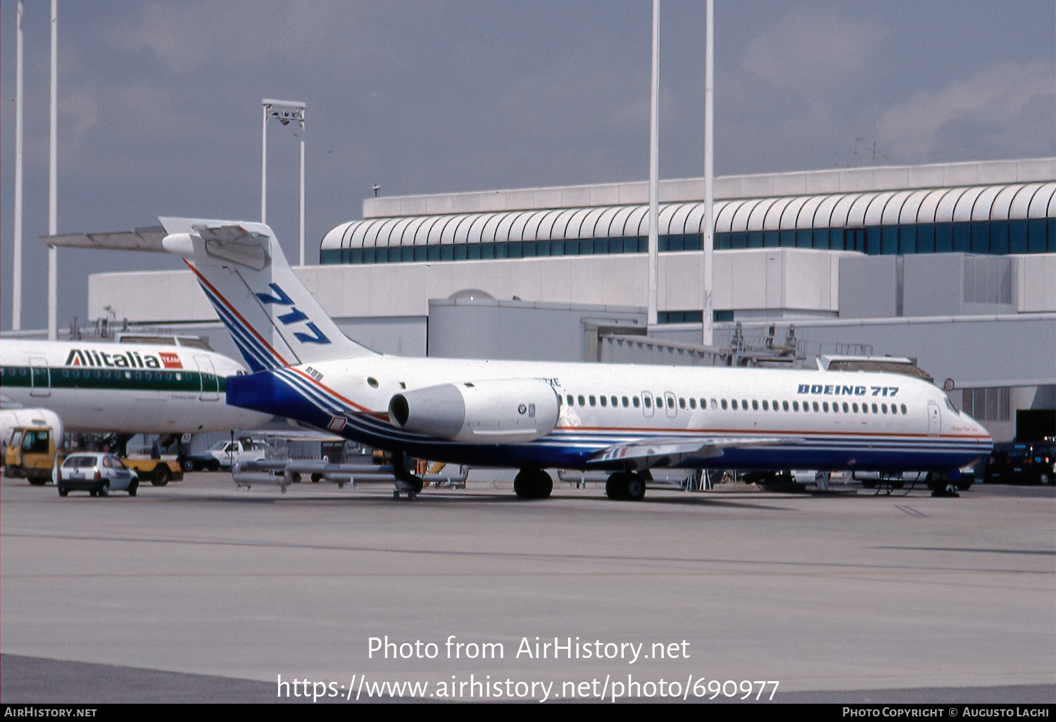 Aircraft Photo of N717XE | Boeing 717-2BD | Boeing | AirHistory.net #690977