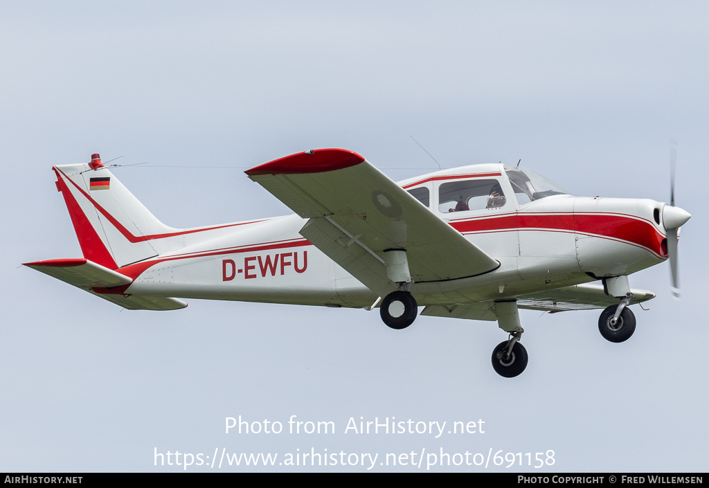 Aircraft Photo of D-EWFU | Beech A23 Musketeer II | AirHistory.net #691158