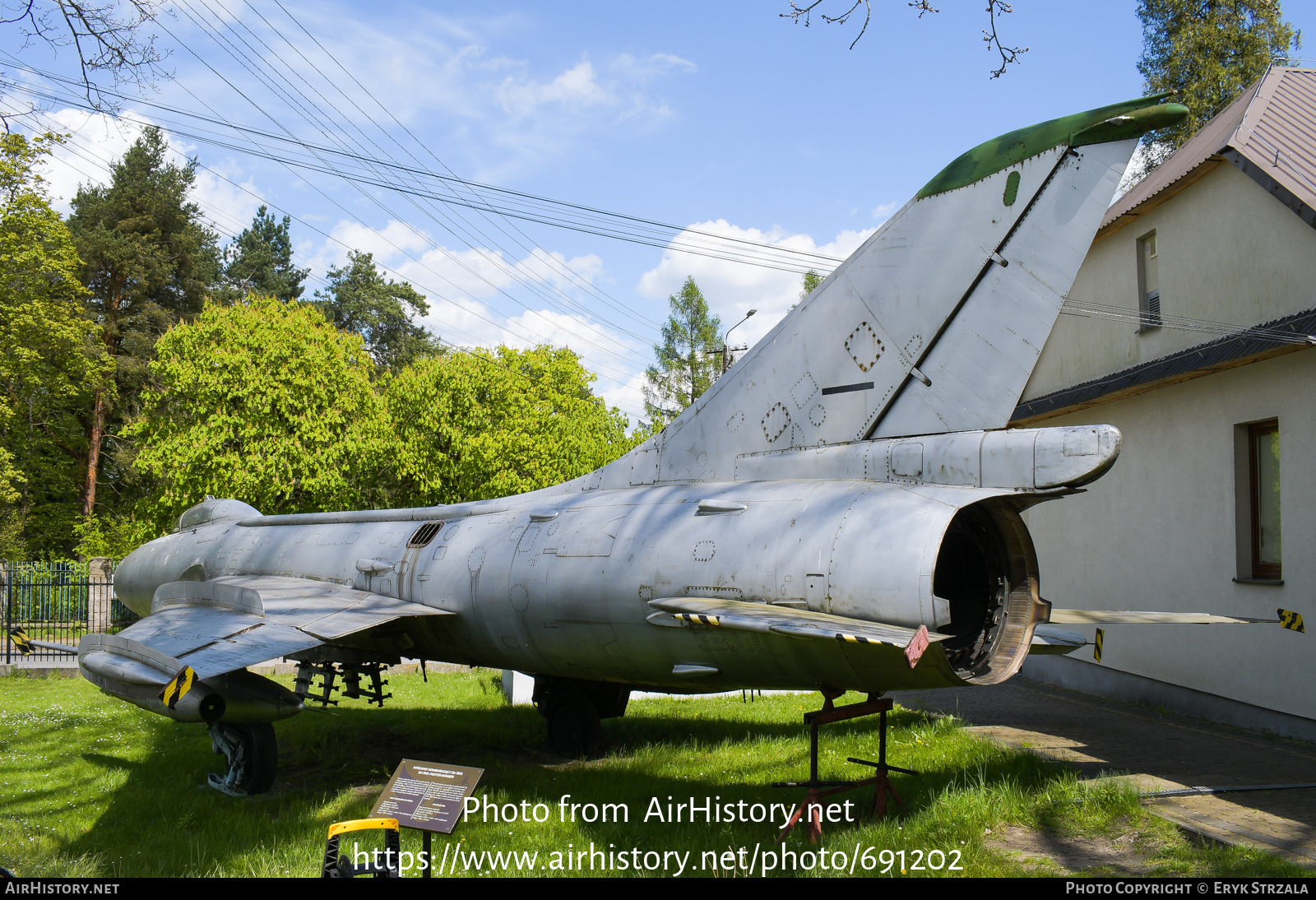 Aircraft Photo of 809 | Sukhoi Su-7BKL | Poland - Air Force | AirHistory.net #691202