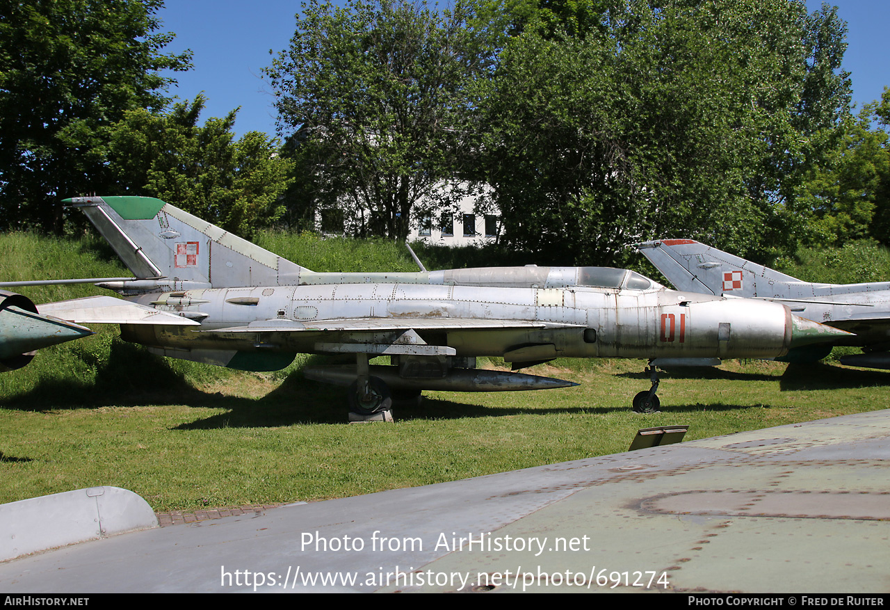 Aircraft Photo of 01 | Mikoyan-Gurevich MiG-21PFM | Poland - Air Force | AirHistory.net #691274