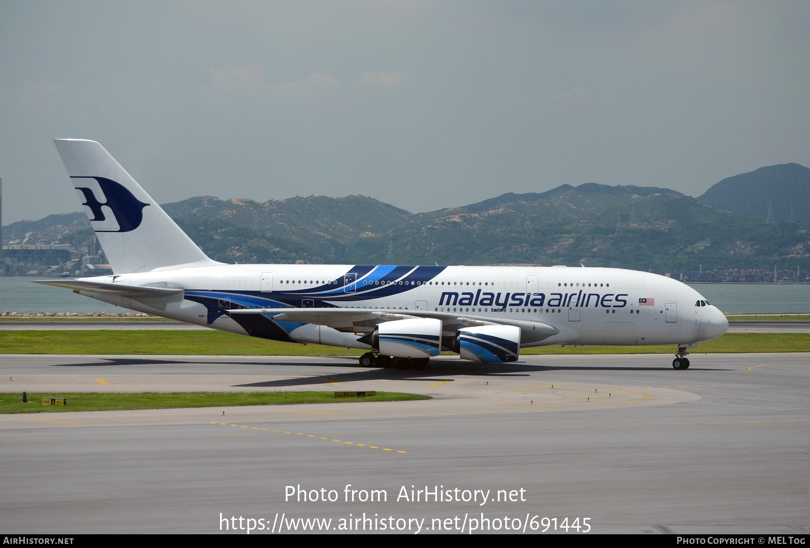 Aircraft Photo of 9M-MNE | Airbus A380-841 | Malaysia Airlines | AirHistory.net #691445