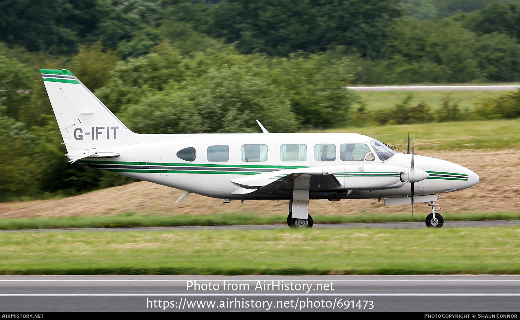 Aircraft Photo of G-IFIT | Piper PA-31-350 Chieftain | AirHistory.net #691473