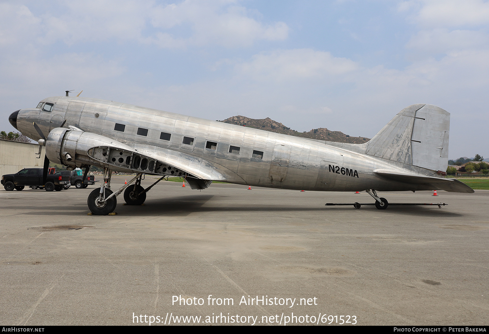 Aircraft Photo of N26MA | Douglas DC-3-313 | AirHistory.net #691523