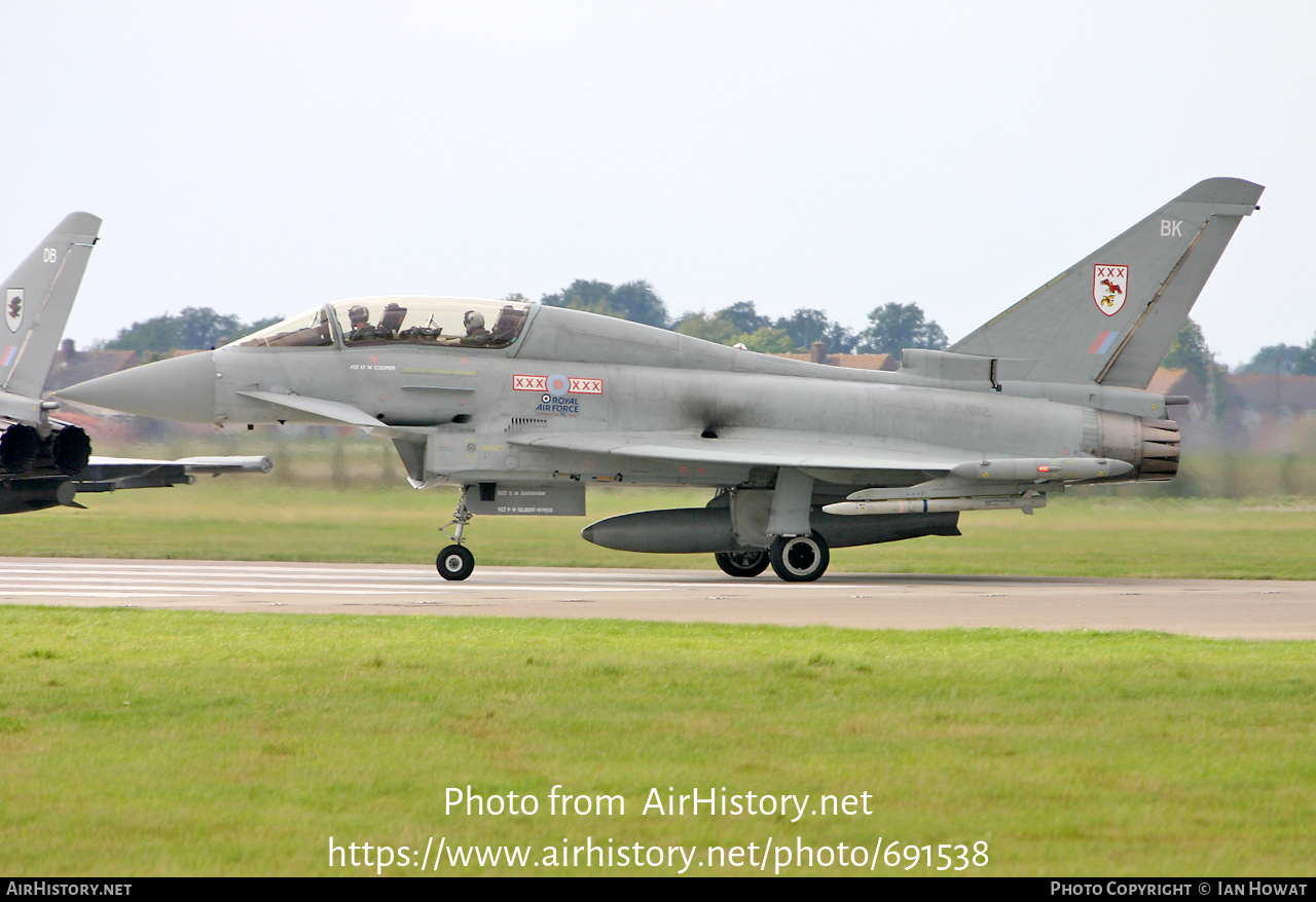 Aircraft Photo of ZJ812 | Eurofighter EF-2000 Typhoon T1 | UK - Air Force | AirHistory.net #691538