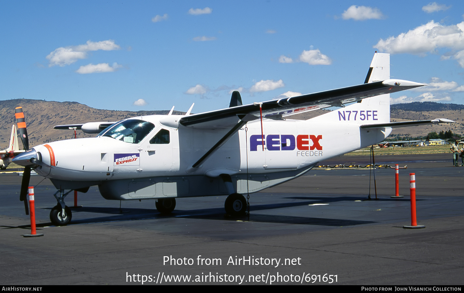 Aircraft Photo of N775FE | Cessna 208B Super Cargomaster | FedEx Feeder | AirHistory.net #691651