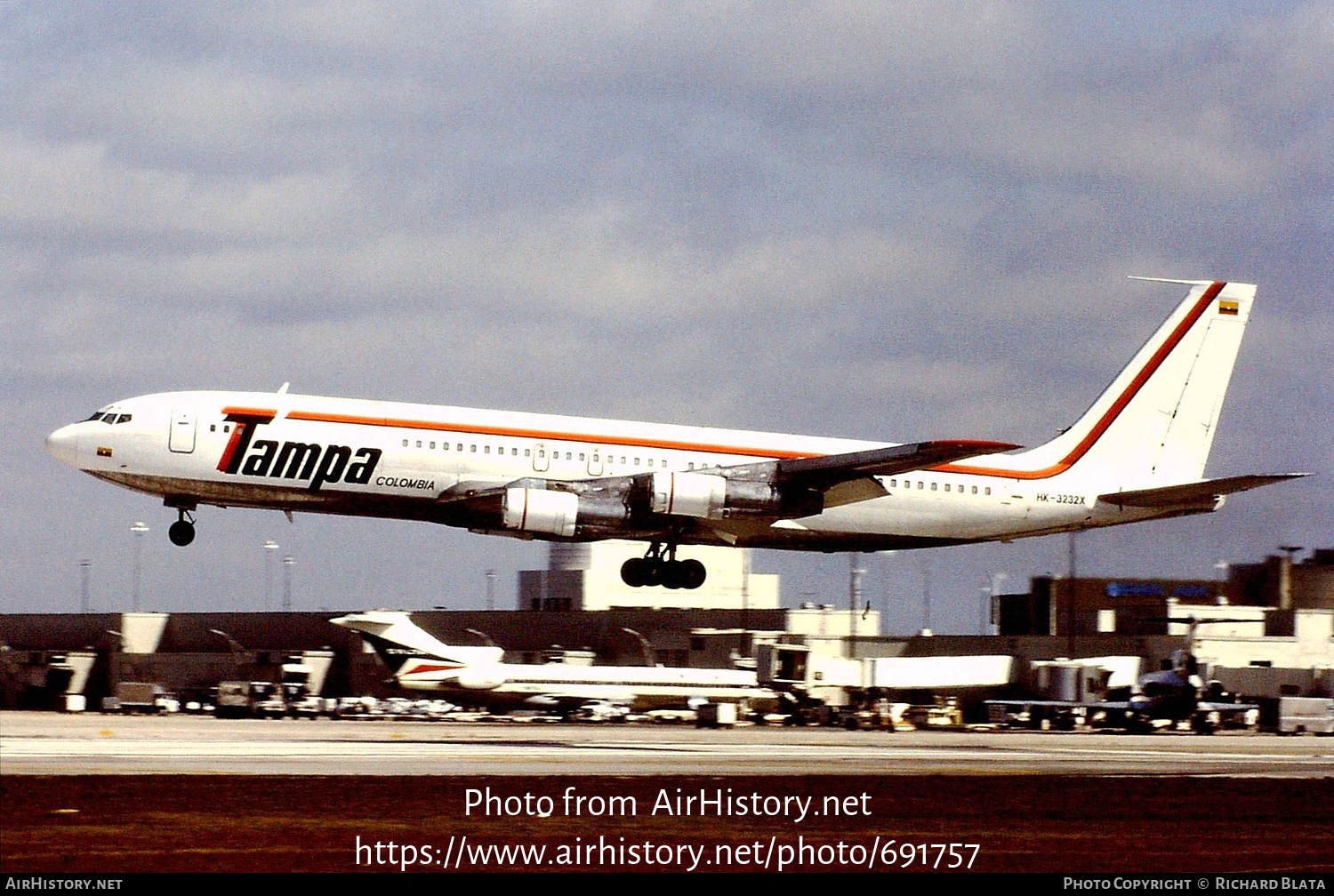 Aircraft Photo of HK-3232X | Boeing 707-321C | TAMPA - Transportes Aéreos Mercantiles Panamericanos | AirHistory.net #691757