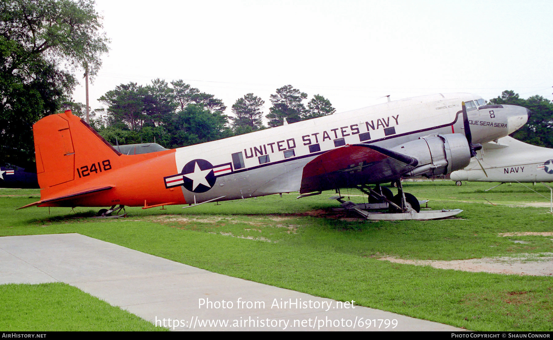 Aircraft Photo of 12418 | Douglas R4D-5L Skytrain | USA - Navy | AirHistory.net #691799