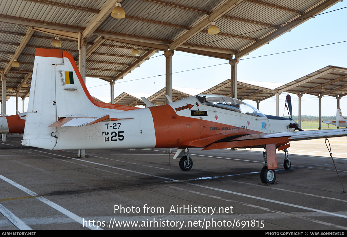 Aircraft Photo of 1425 | Embraer T-27 Tucano | Brazil - Air Force | AirHistory.net #691815