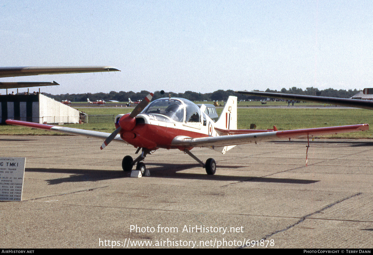 Aircraft Photo of XX517 | Scottish Aviation Bulldog T1 | UK - Air Force | AirHistory.net #691878