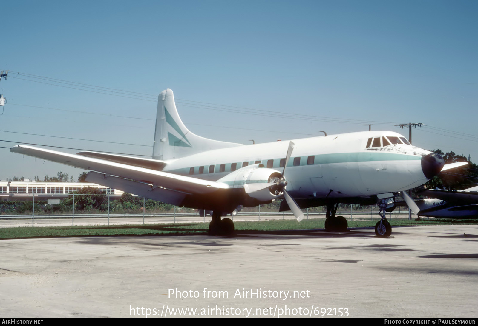 Aircraft Photo of N40436 | Martin 404 | AirHistory.net #692153