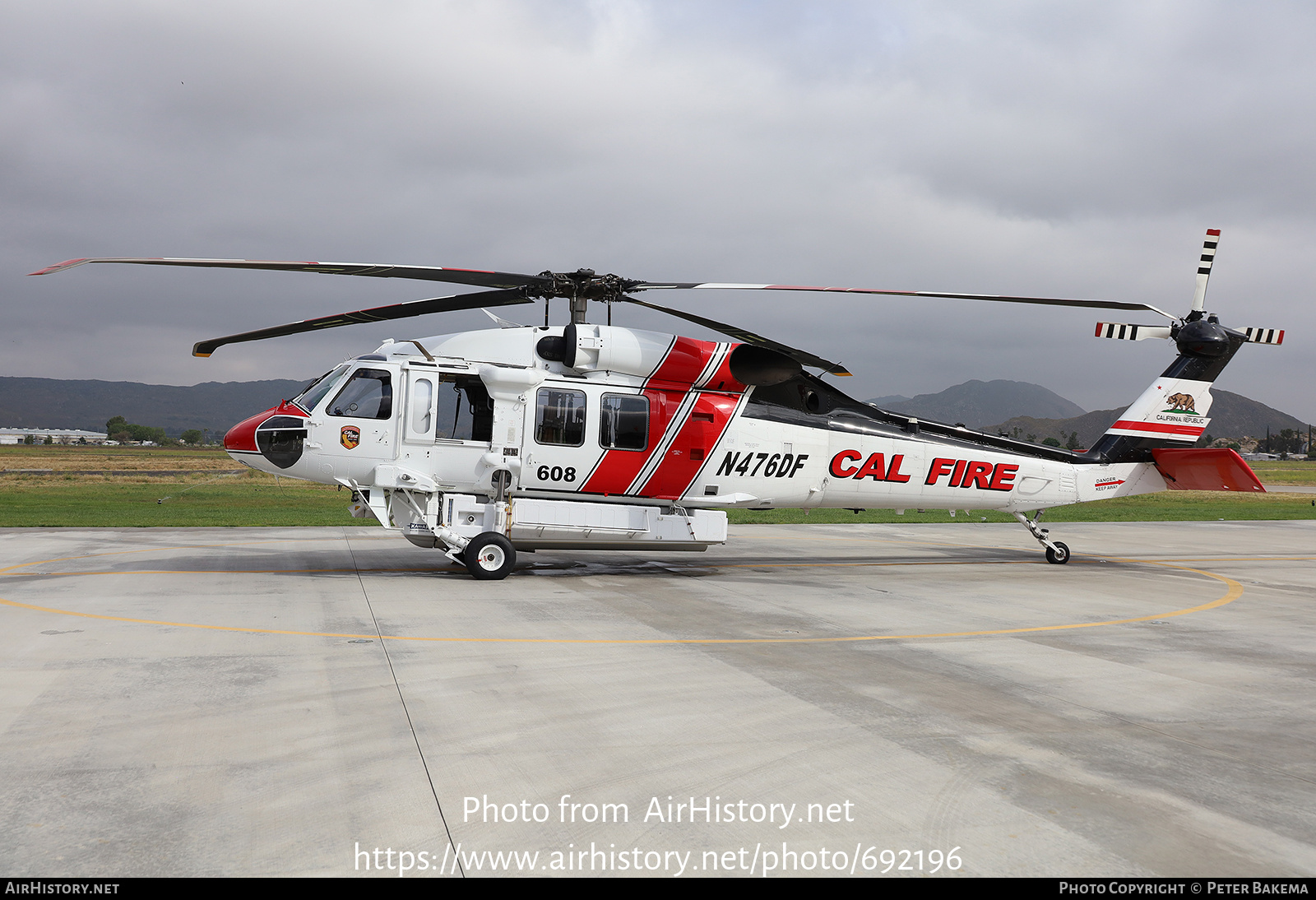 Aircraft Photo of N476DF | Sikorsky S-70i International Black Hawk | Cal Fire - California Department of Forestry & Fire Protection | AirHistory.net #692196