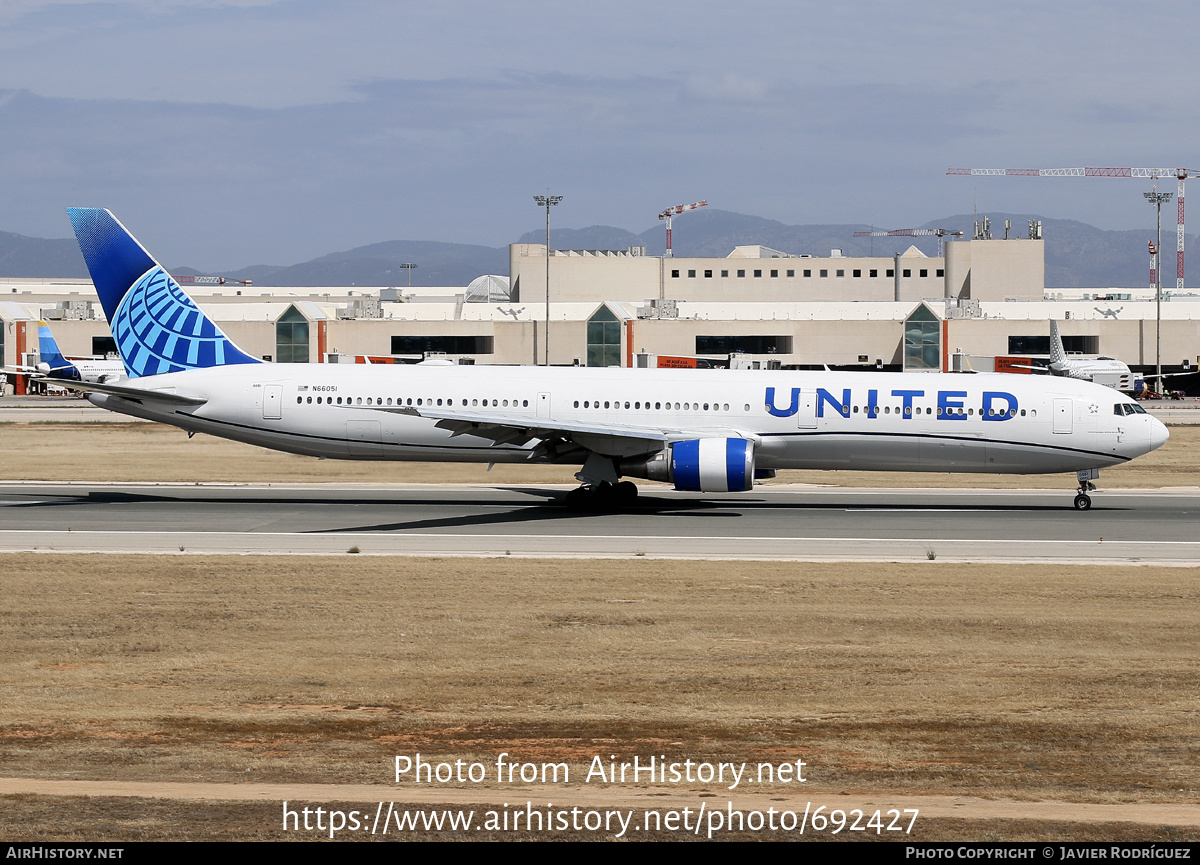 Aircraft Photo of N66051 | Boeing 767-424/ER | United Airlines | AirHistory.net #692427