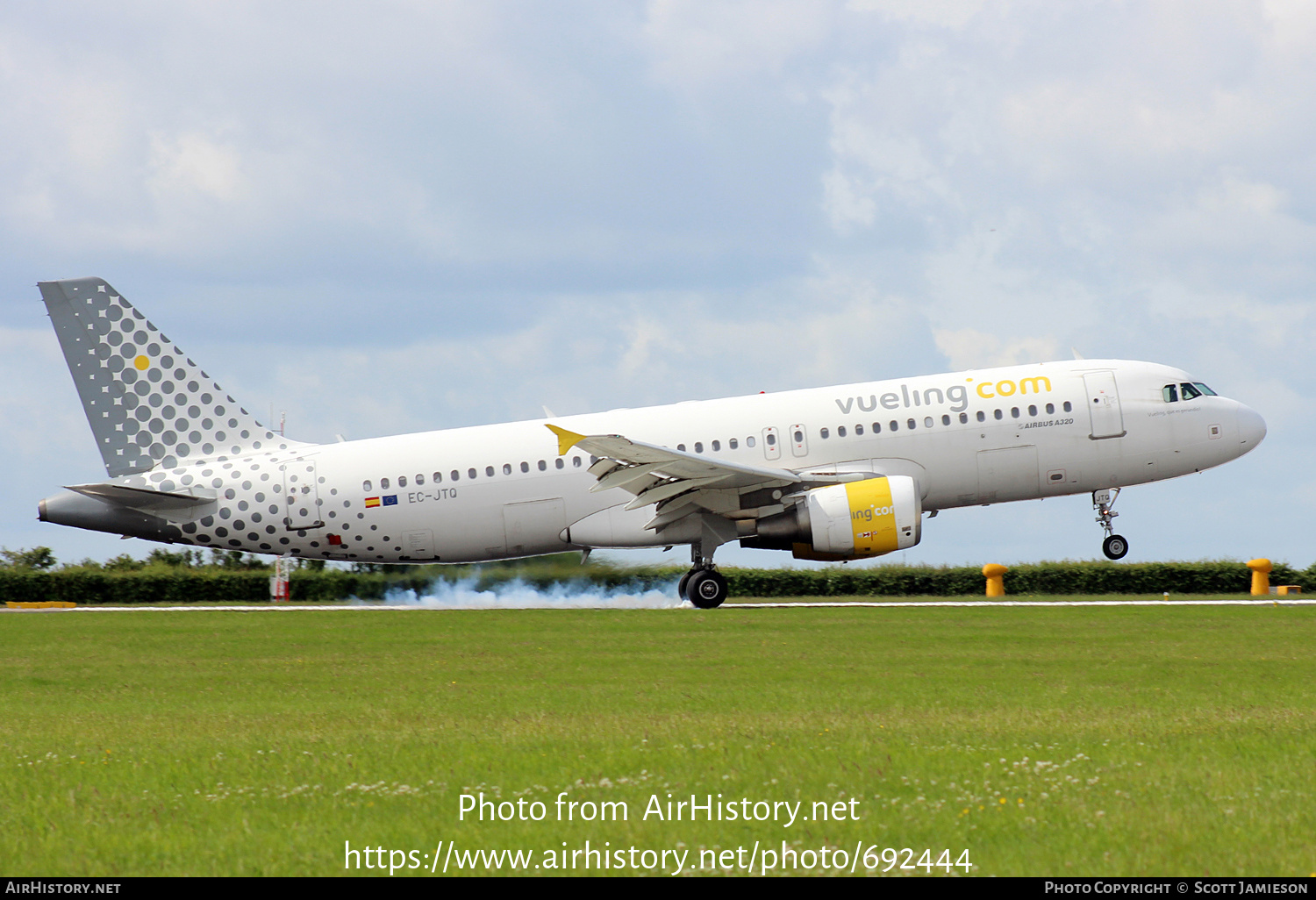 Aircraft Photo of EC-JTQ | Airbus A320-214 | Vueling Airlines | AirHistory.net #692444