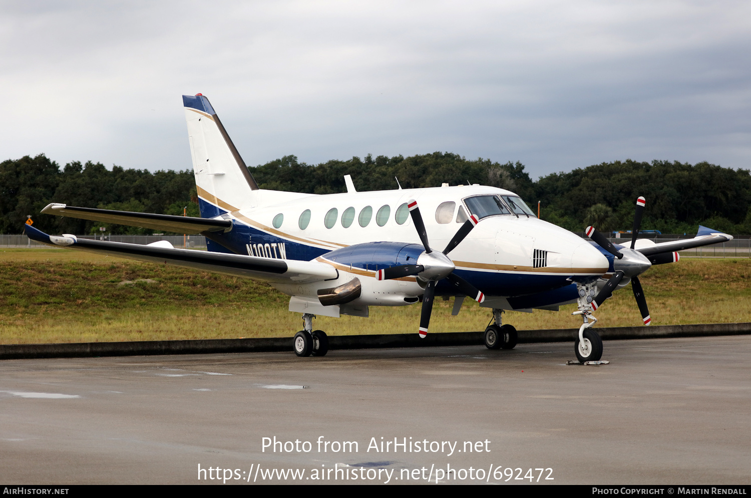 Aircraft Photo of N100TW | Beech B100 King Air | AirHistory.net #692472