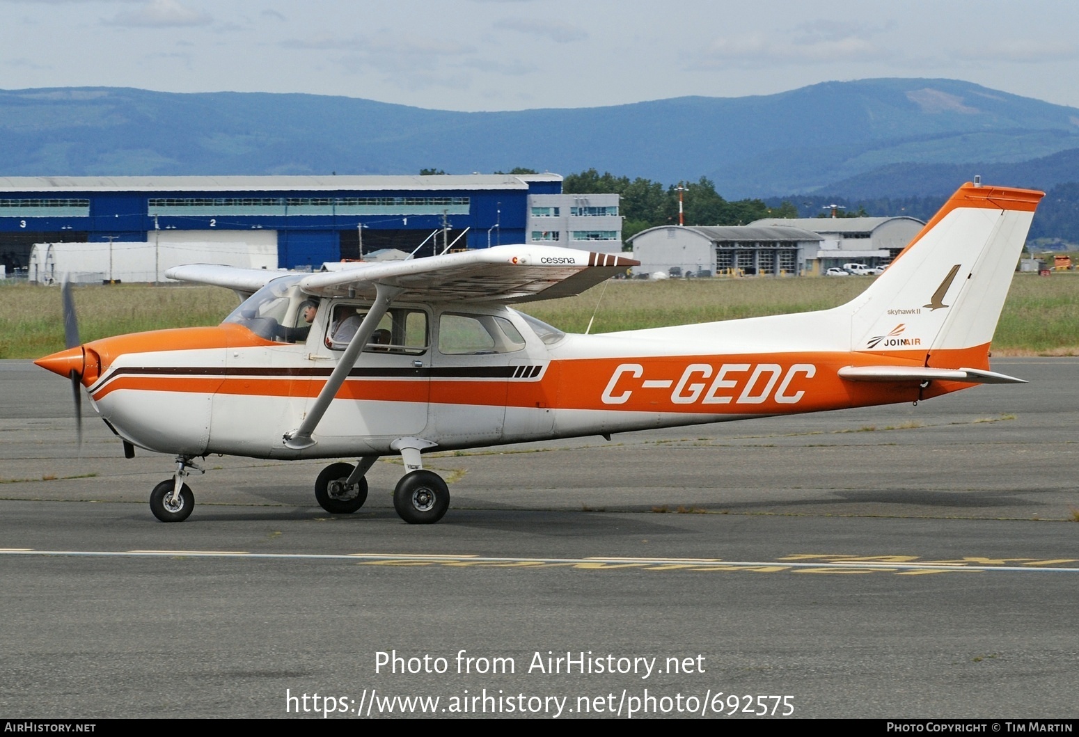 Aircraft Photo of C-GEDC | Cessna 172M Skyhawk | JoinAir Helicopters | AirHistory.net #692575