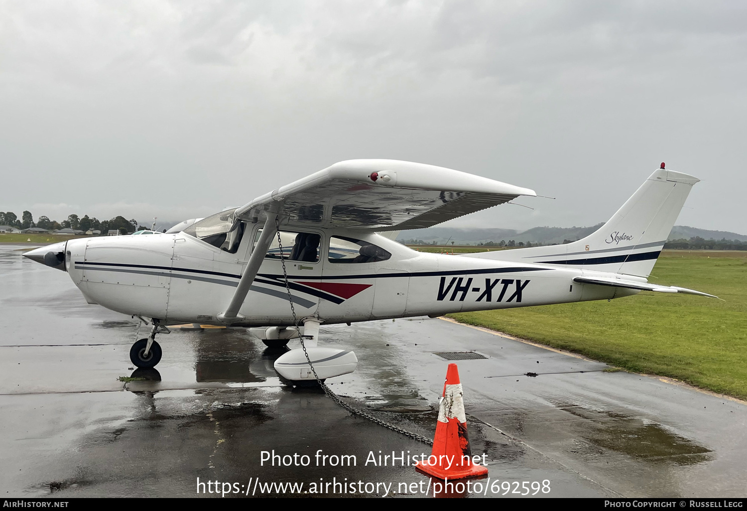 Aircraft Photo of VH-XTX | Cessna 182S Skylane | AirHistory.net #692598