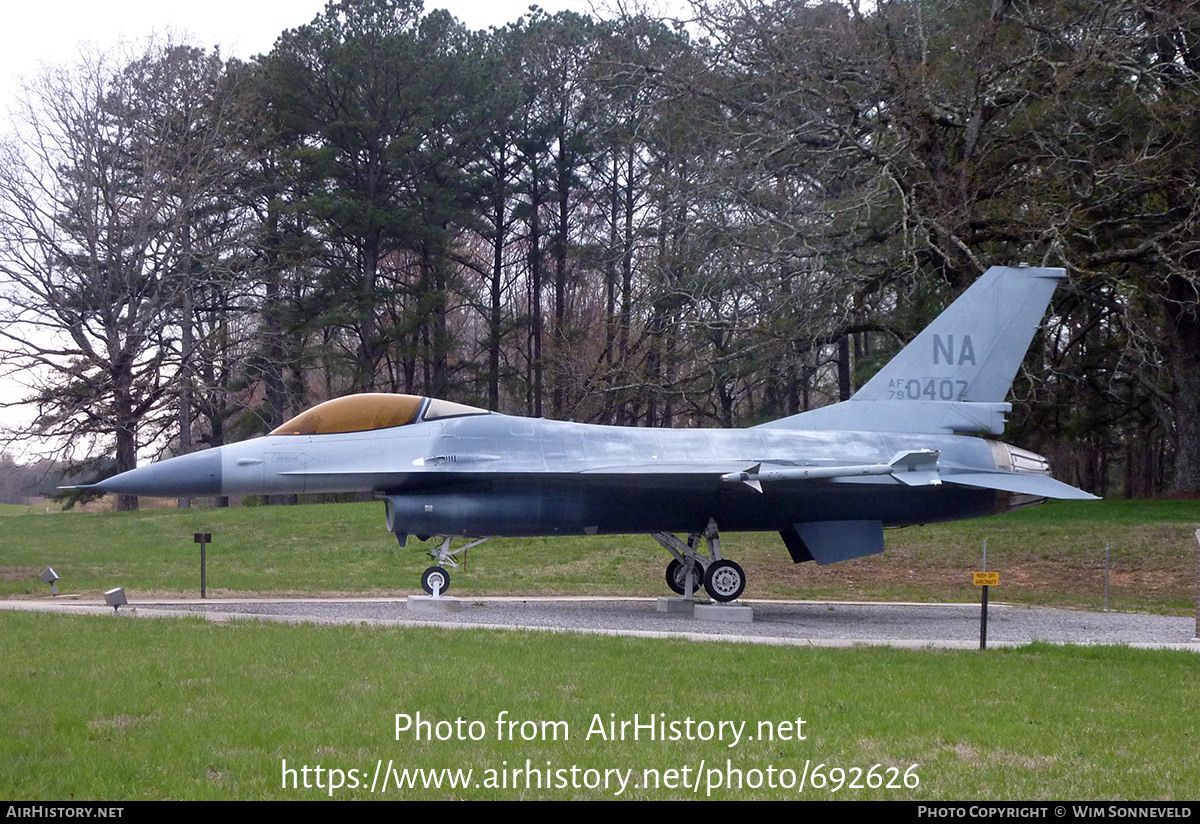 Aircraft Photo of 79-0407 / AF79-0407 | General Dynamics F-16A Fighting Falcon | USA - Air Force | AirHistory.net #692626