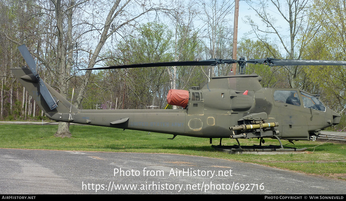 Aircraft Photo of 68-17085 / 0-17085 | Bell AH-1F Cobra (209) | USA - Army | AirHistory.net #692716