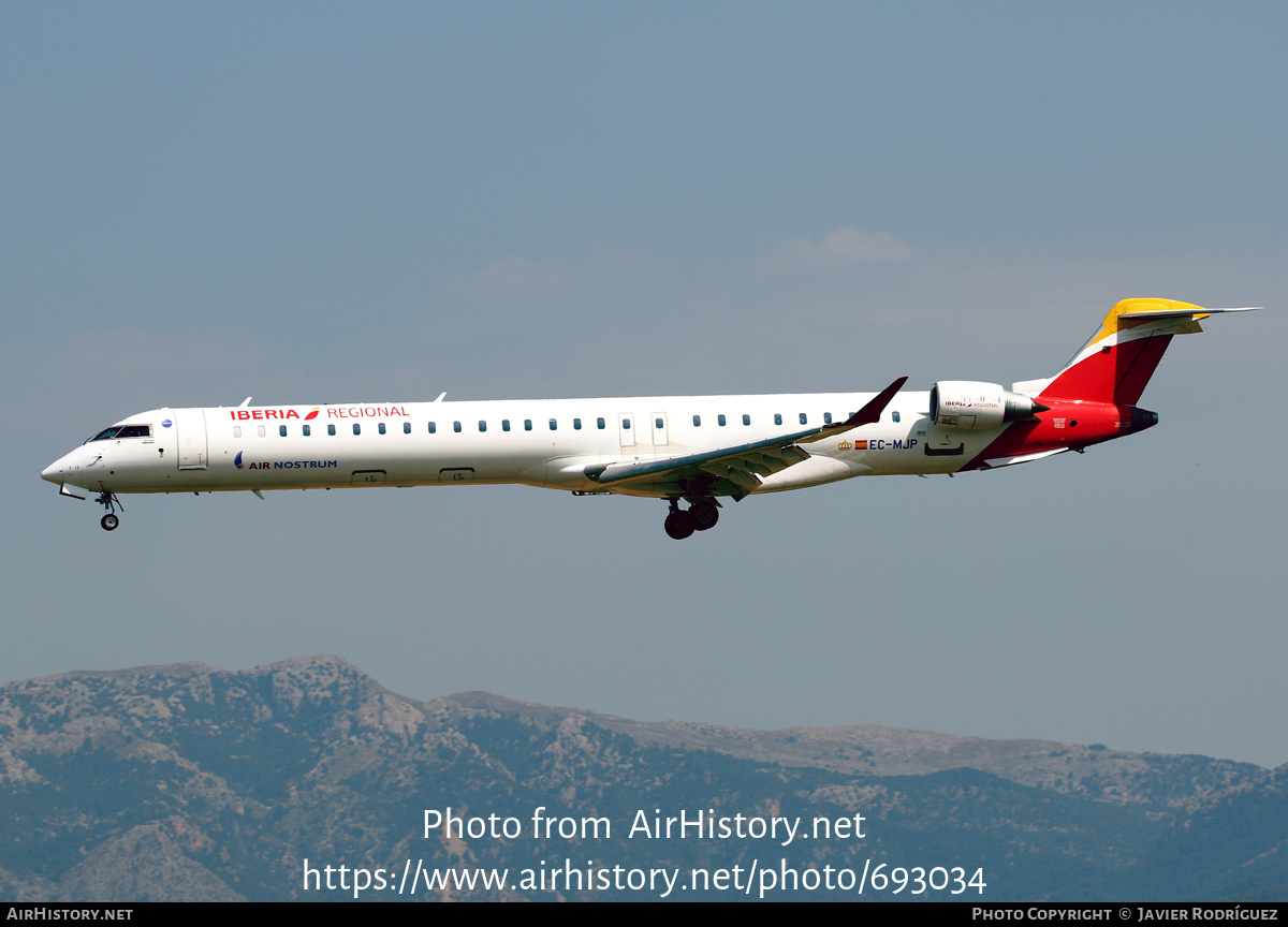 Aircraft Photo of EC-MJP | Bombardier CRJ-1000ER NG (CL-600-2E25) | Iberia Regional | AirHistory.net #693034