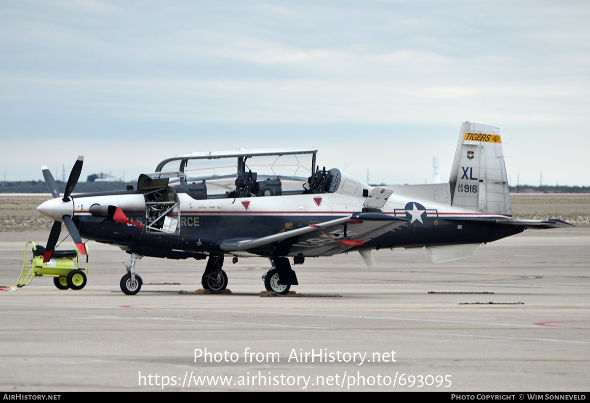 Aircraft Photo of 08-3916 / AF08-916 | Hawker Beechcraft T-6A Texan II | USA - Air Force | AirHistory.net #693095