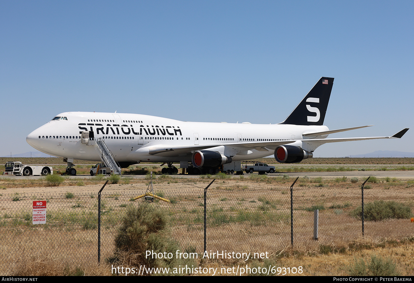 Aircraft Photo of N949SL | Boeing 747-41R | Stratolaunch | AirHistory.net #693108