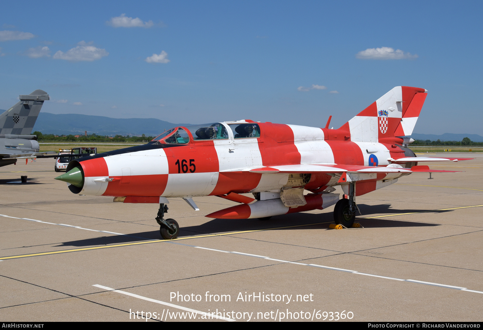 Aircraft Photo of 165 | Mikoyan-Gurevich MiG-21UMD | Croatia - Air Force | AirHistory.net #693360