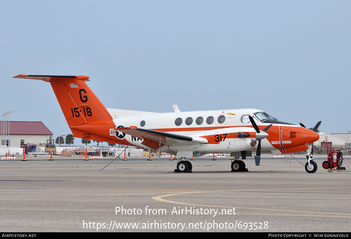 Aircraft Photo of 161518 | Beech TC-12B Super King Air (A200C) | USA - Marines | AirHistory.net #693528