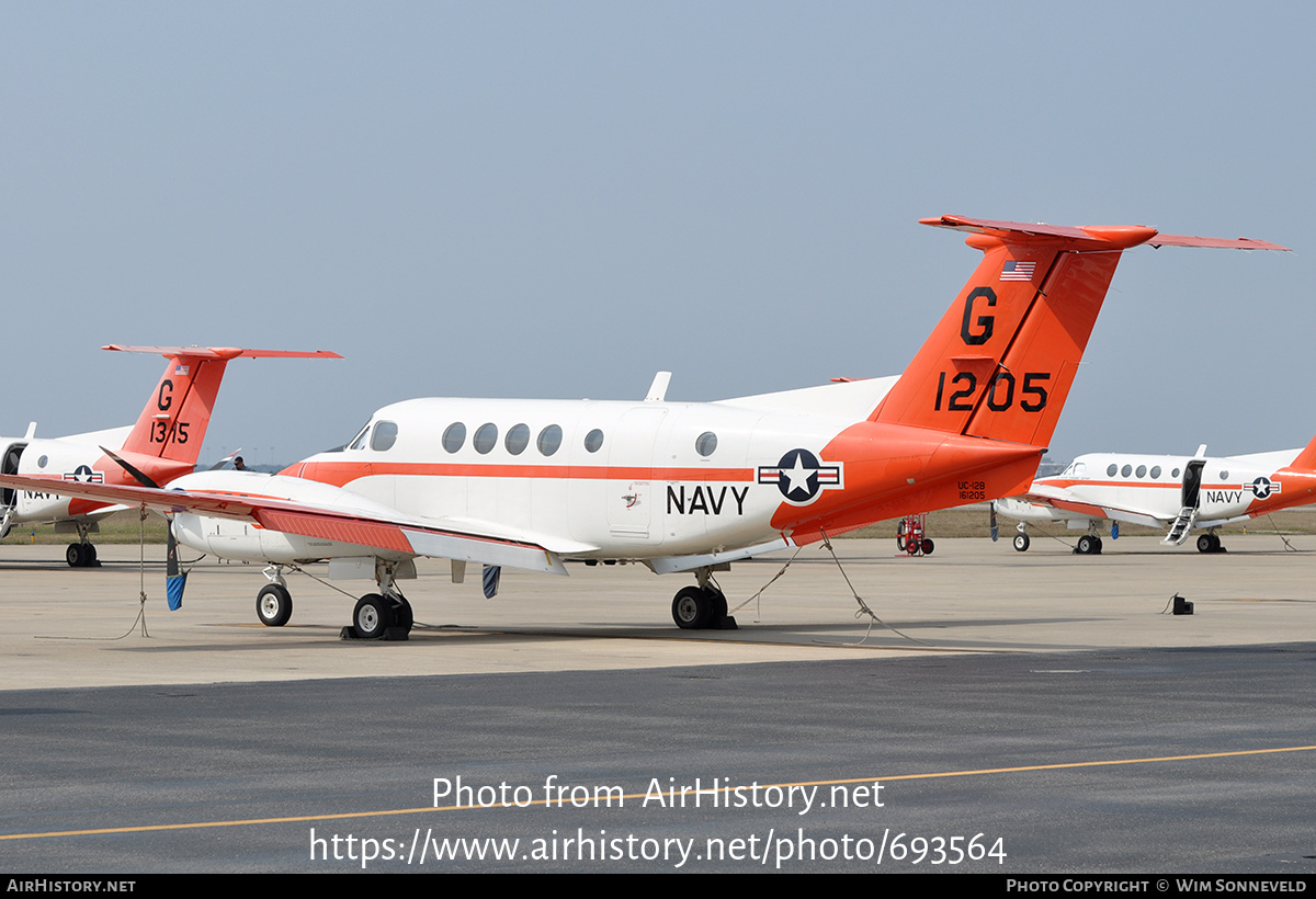 Aircraft Photo of 161205 | Beech UC-12B Super King Air (A200C) | USA - Navy | AirHistory.net #693564