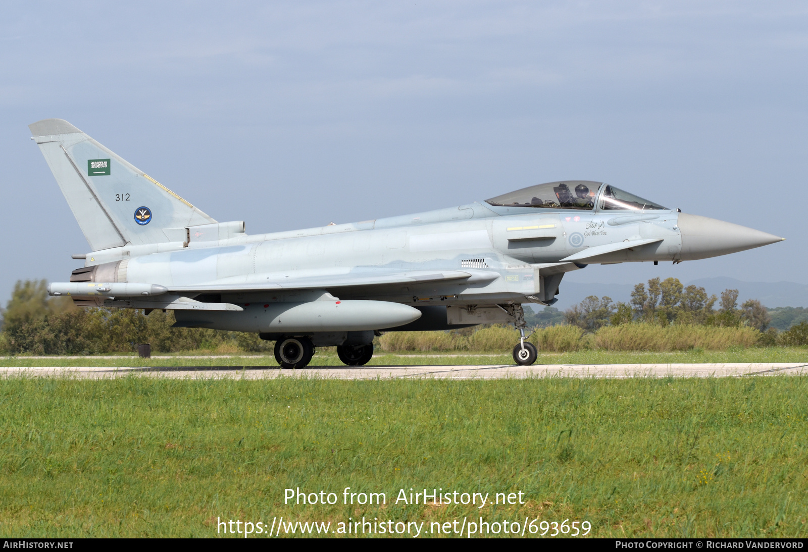 Aircraft Photo of 312 | Eurofighter EF-2000 Typhoon | Saudi Arabia - Air Force | AirHistory.net #693659