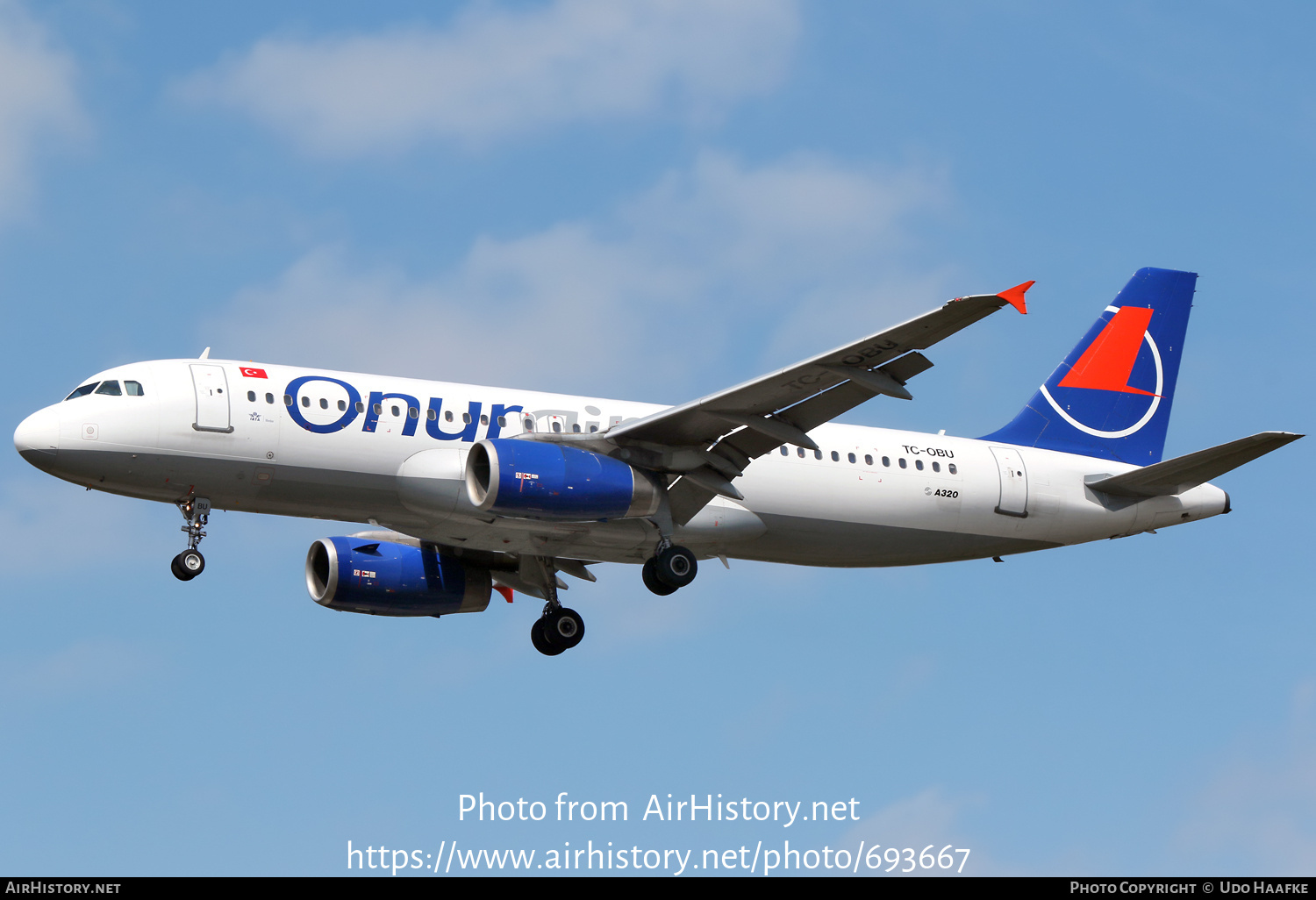 Aircraft Photo of TC-OBU | Airbus A320-232 | Onur Air | AirHistory.net #693667