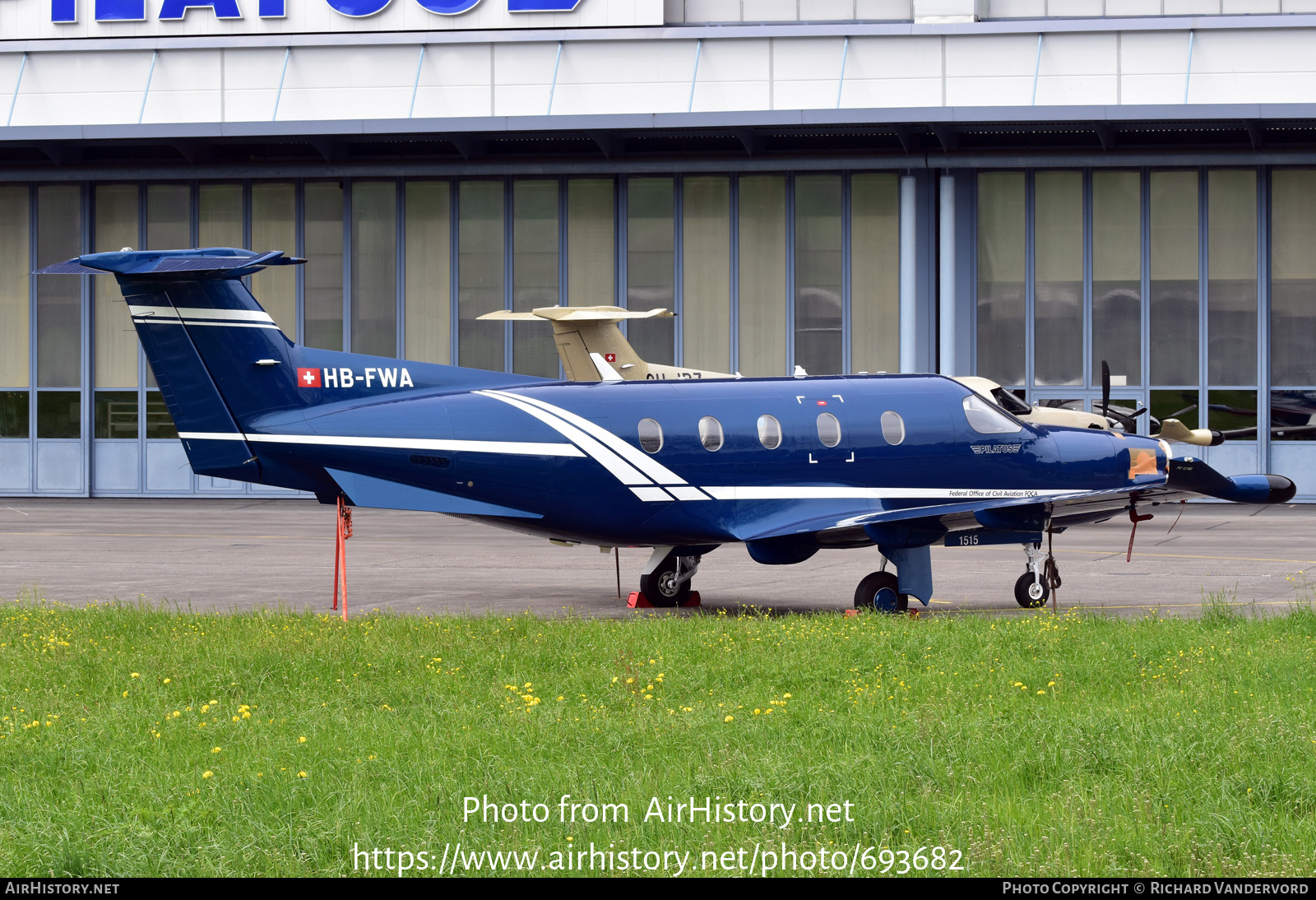 Aircraft Photo of HB-FWA | Pilatus PC-12NG (PC-12/47E) | Federal Office of Civil Aviation - FOCA | AirHistory.net #693682