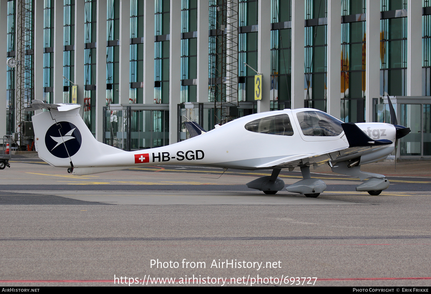 Aircraft Photo of HB-SGD | Diamond DA40 NG Diamond Star | MFGZ - Motorfluggruppe Zürich | AirHistory.net #693727