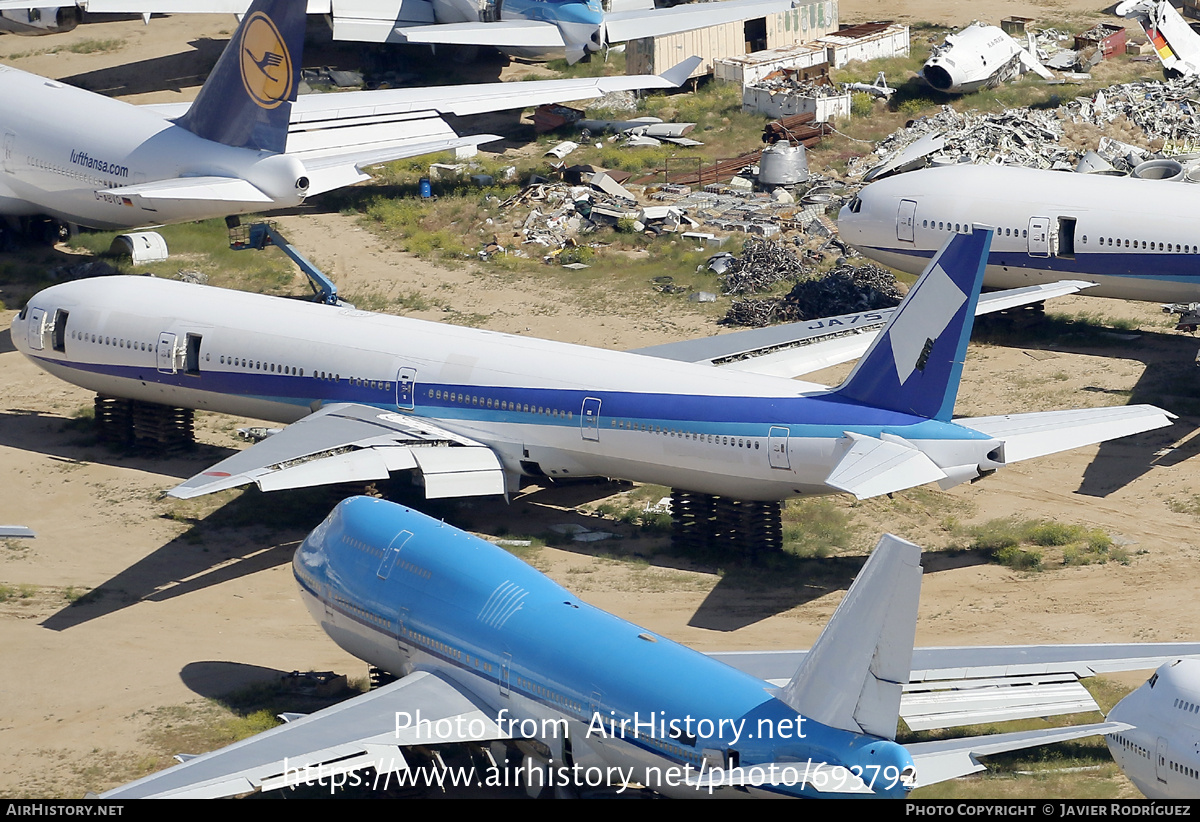 Aircraft Photo of JA757A | Boeing 777-381 | AirHistory.net #693792