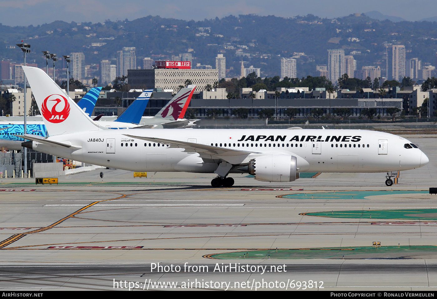 Aircraft Photo of JA840J | Boeing 787-8 Dreamliner | Japan Airlines - JAL | AirHistory.net #693812