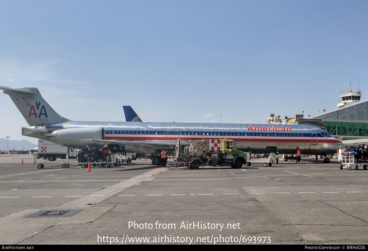 Aircraft Photo of N599AA | McDonnell Douglas MD-83 (DC-9-83) | American Airlines | AirHistory.net #693973