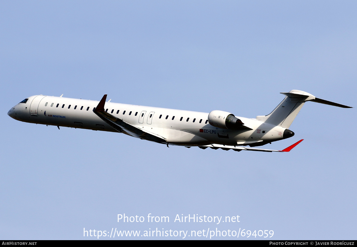 Aircraft Photo of EC-LPG | Bombardier CRJ-1000 (CL-600-2E25) | Air Nostrum | AirHistory.net #694059