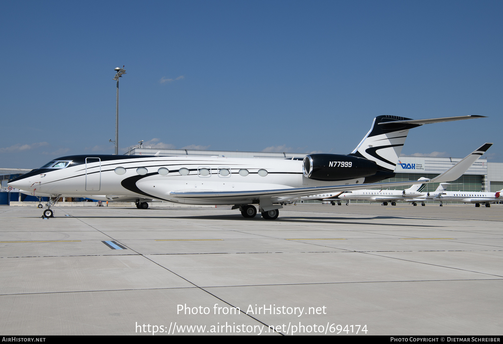 Aircraft Photo of N77999 | Gulfstream Aerospace G650ER (G-VI) | AirHistory.net #694174