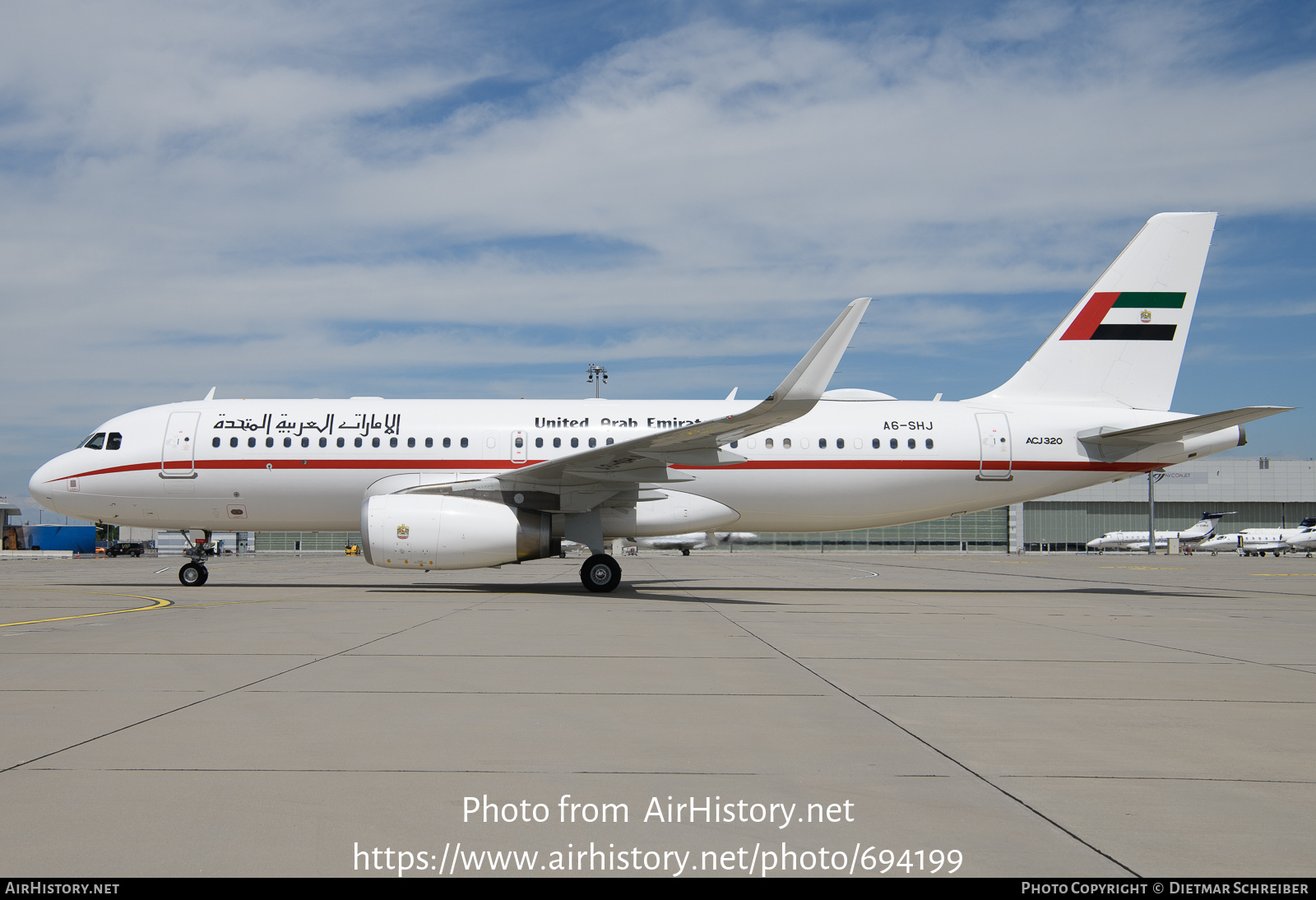 Aircraft Photo of A6-SHJ | Airbus ACJ320 (A320-232/CJ) | United Arab Emirates Government | AirHistory.net #694199