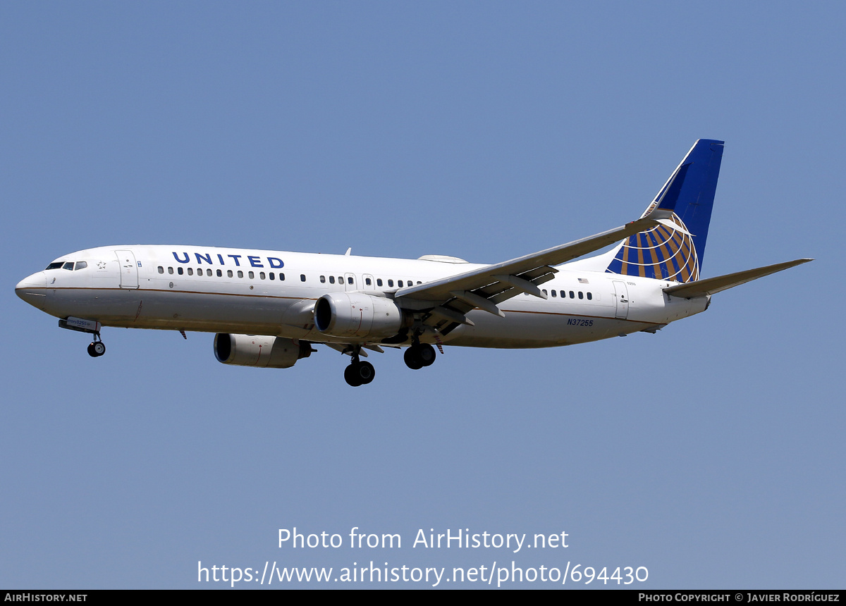 Aircraft Photo of N37255 | Boeing 737-824 | United Airlines | AirHistory.net #694430