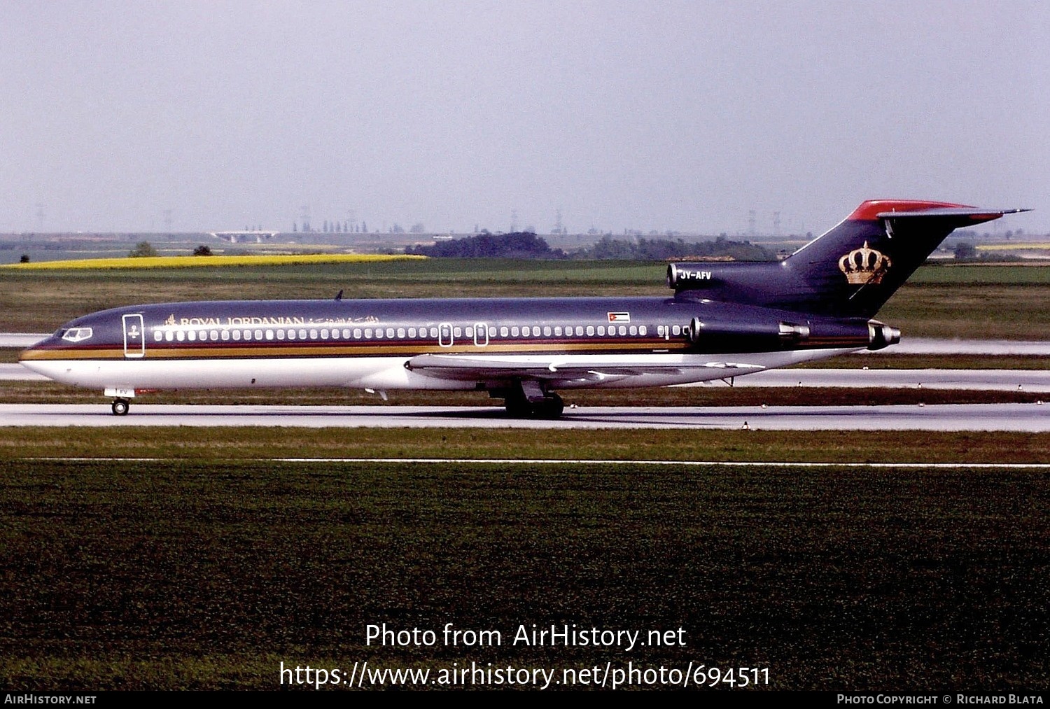 Aircraft Photo of JY-AFV | Boeing 727-2D3/Adv | Royal Jordanian Airlines | AirHistory.net #694511