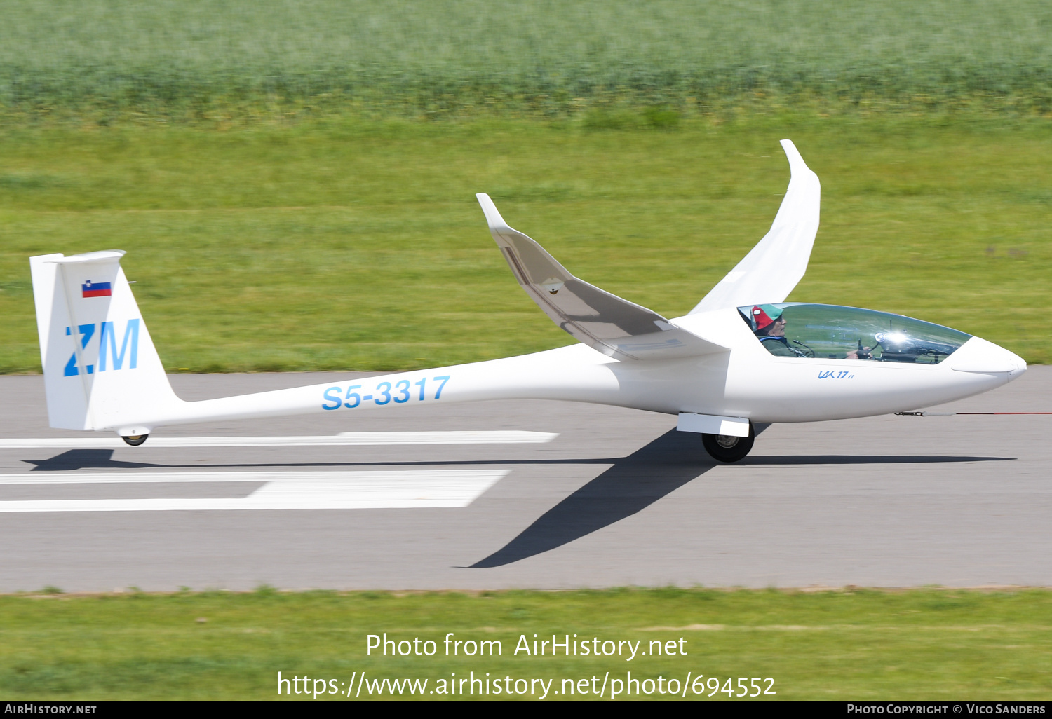 Aircraft Photo of S5-3317 | Sportine Aviacija LAK-17A | AirHistory.net #694552