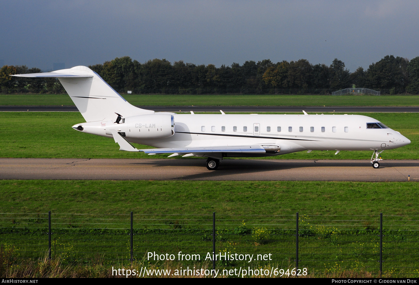 Aircraft Photo of CS-LAM | Bombardier Global 5000 (BD-700-1A11) | AirHistory.net #694628